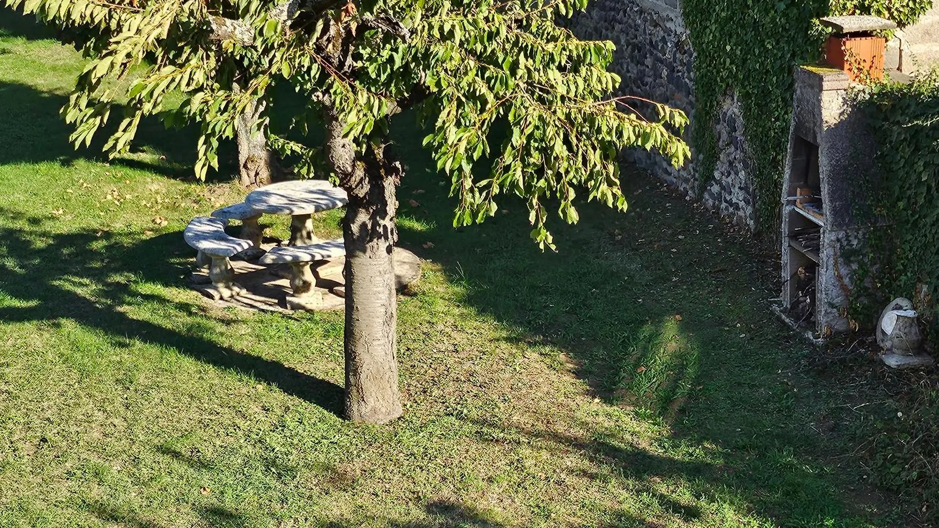 La Bourzede F3 Apartment Langeac 0*,  France
